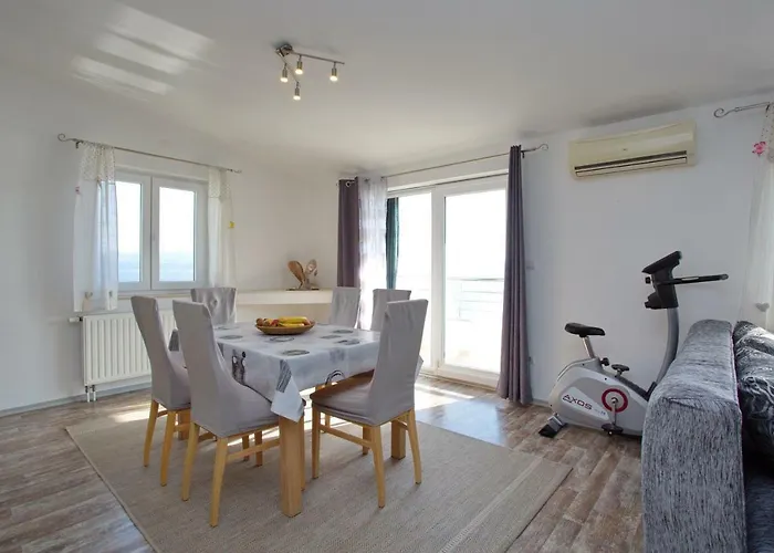 Apartment Lelas