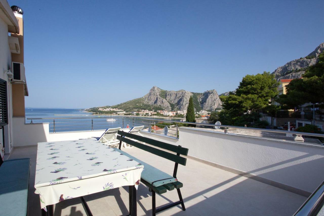 Lelas Apartment Omis